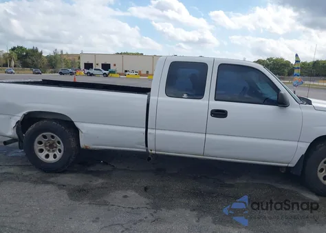 2006 Chevrolet Silverado 1500 Work Truck z USA, uszkodzony, nr VIN 1GCEC19T76E149050